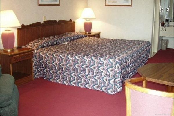 GUEST INN OF LONGVIEW (Longview)